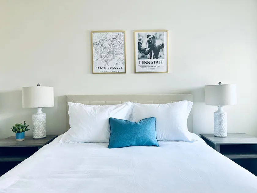 Near PSU | King, 2 Queens, Game Rm, 5 TVs | 3.5 mi - Image 1