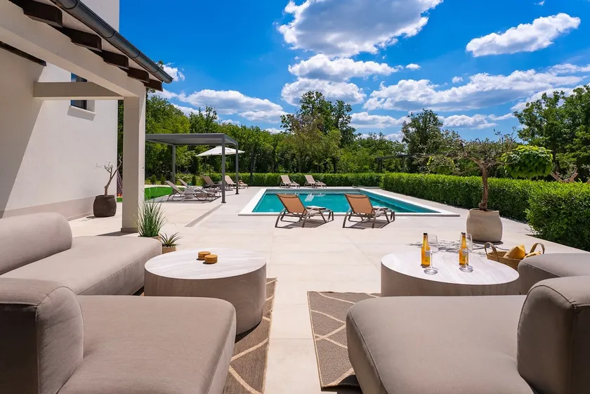 Villa Aria Relax Your Private Oasis in Bisko Village - Image 1