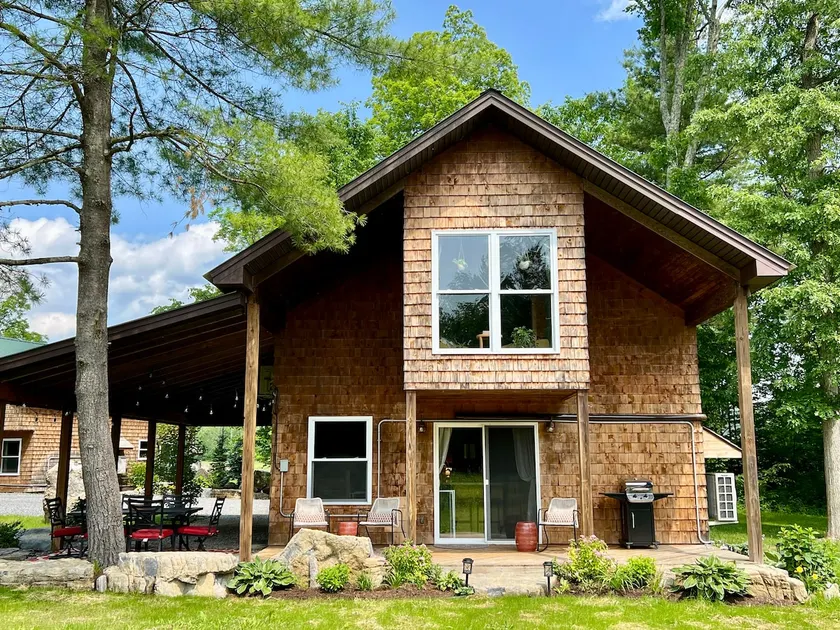 West Cabin - Image 1