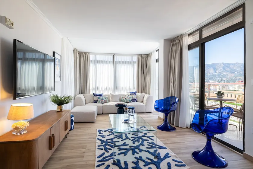 Duplex Sea Views & Private Pool by AORA STAY - Image 1