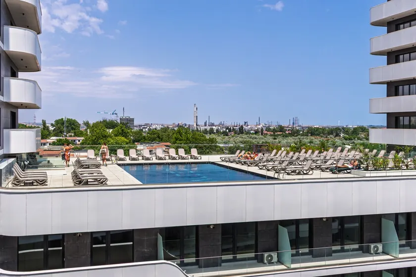 Lotti in Odyssey Pool & Spa Resort - Image 1