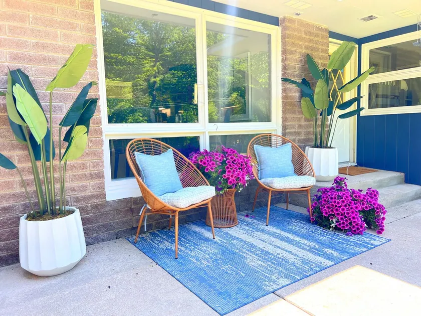 Newly Renovated 3b |Close to DT &Pet Friendly |ADA - Image 1