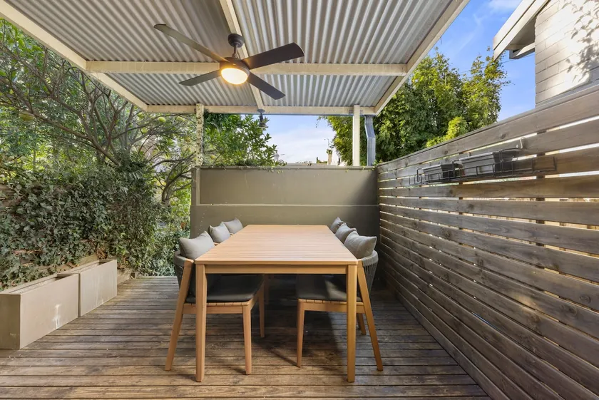 Perfect Family Escape w/ Parking & Outdoor Dining - Image 1