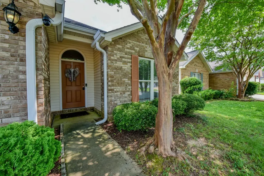 Sideline Sanctuary - Bama Vacation Rentals - Image 1