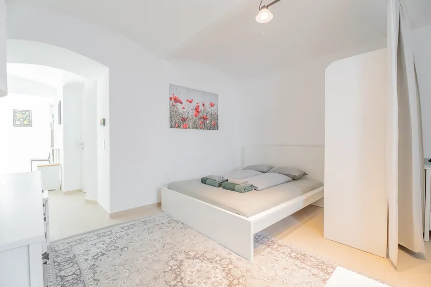 Cute Stadthalle Apartment - Image 1