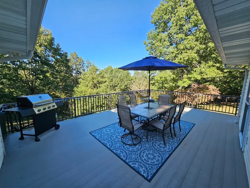 Lakeside retreat 15 minutes to downtown Mtn. Home - Image 1