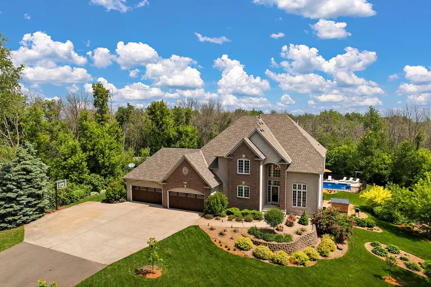 Lux Retreat on 5 Acres-Pool/Hot Tub/Game Room! - Image 1