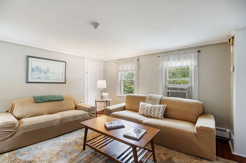 Great Space to be Together and Spread out - Image 1