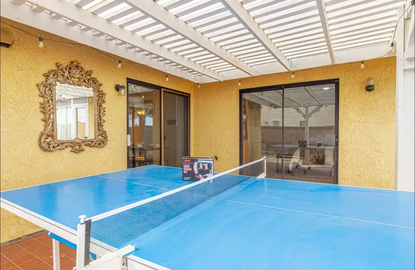 Desert Oasis- 2 BR | Fenced Yard| Movie Projector - Image 1