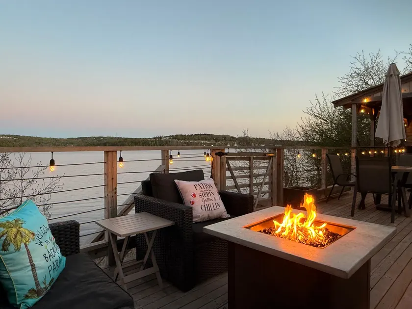Waterfront Retreat w/Hot Tub - Image 1