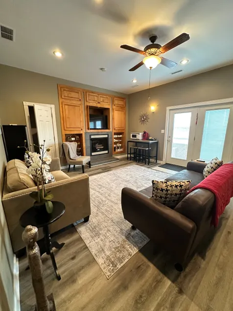 Secret Loft in Cape Girardeau. - Image 1