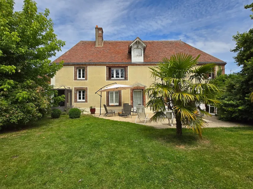 Normandy countryside with family - Image 1