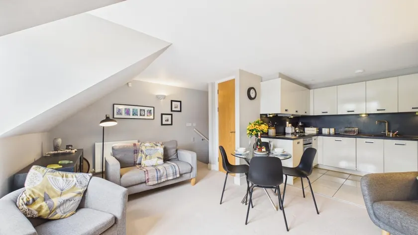 29 Rhodewood House - 2 Bedroom - Saundersfoot - Image 1