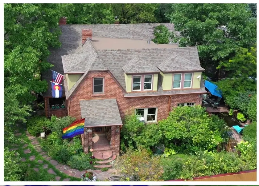 Charming Airbnb in ParkHill neighborhood - Image 1