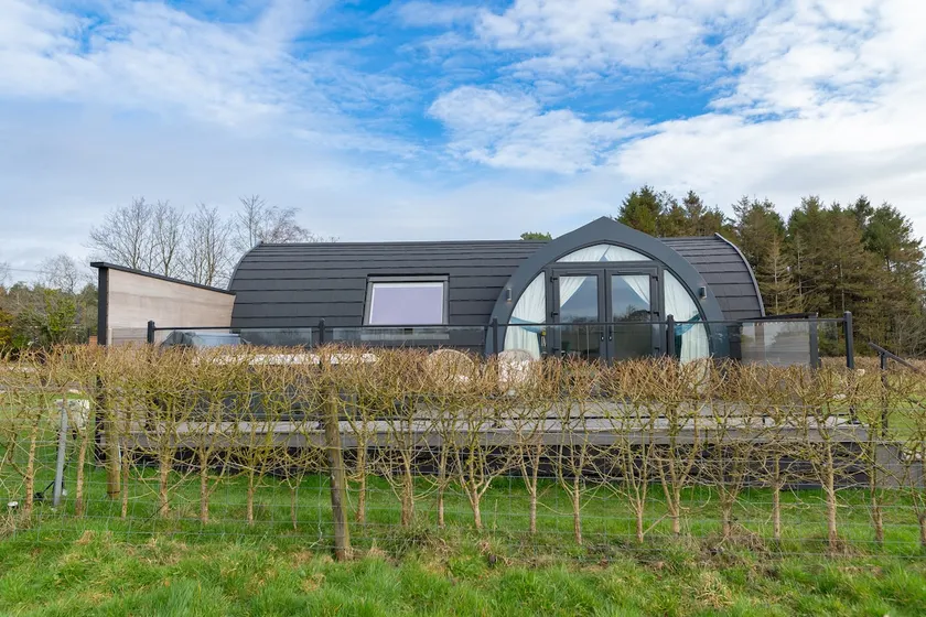The Oak Luxury Glamping Pod - Hot Tub - Kitchen - Image 1
