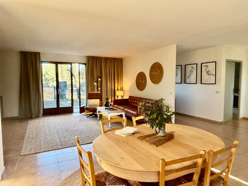 La Maison Rose - Image 1