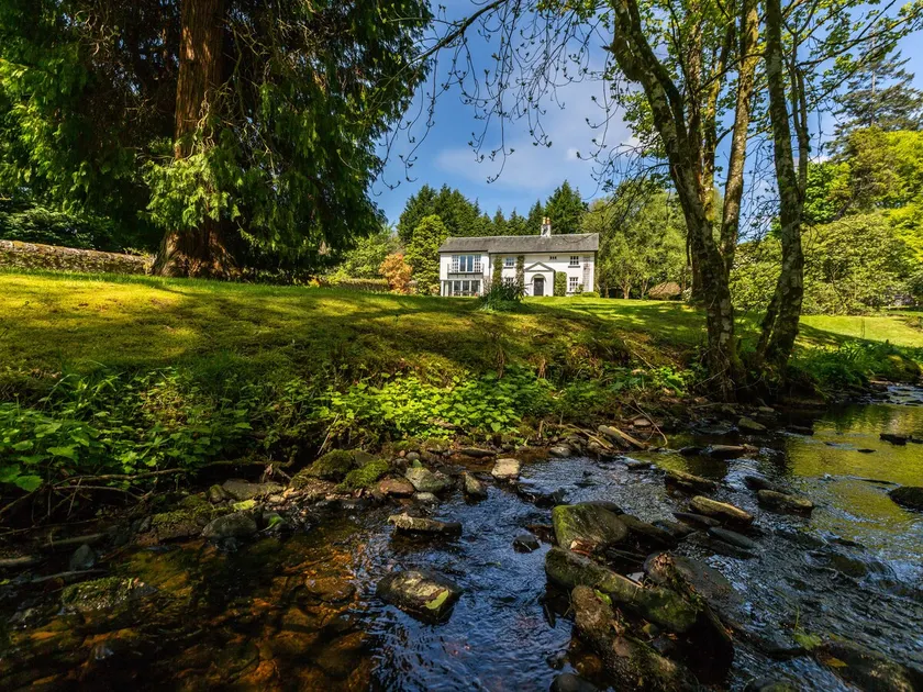 Maison de campagne indépendante pour les familles située à Castle Grounds - Image 1