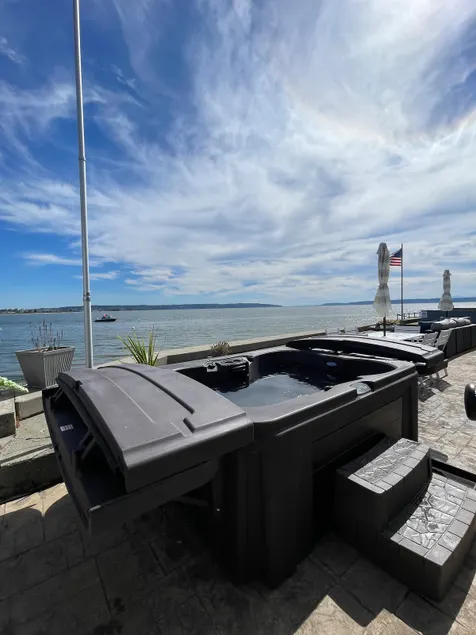 Beachfront Luxury • 4BR • Game Room/Piano • Relax! - Image 1