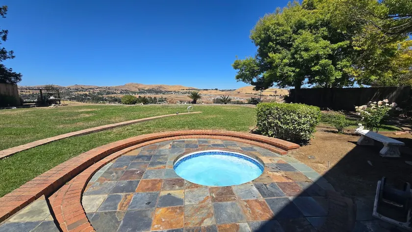 Golden Hills Hideaway! close to Napa, 6 Flags, SF! - Image 1