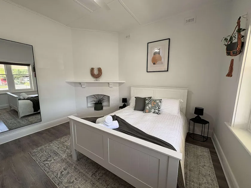 Cloud 19-comfy & convenient between the city & sea - Image 1