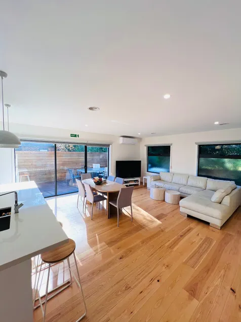 Natural comfort Frankston home - Image 1