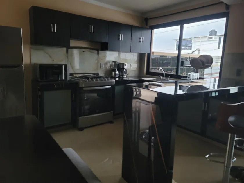 Centrally located apartment - Image 1