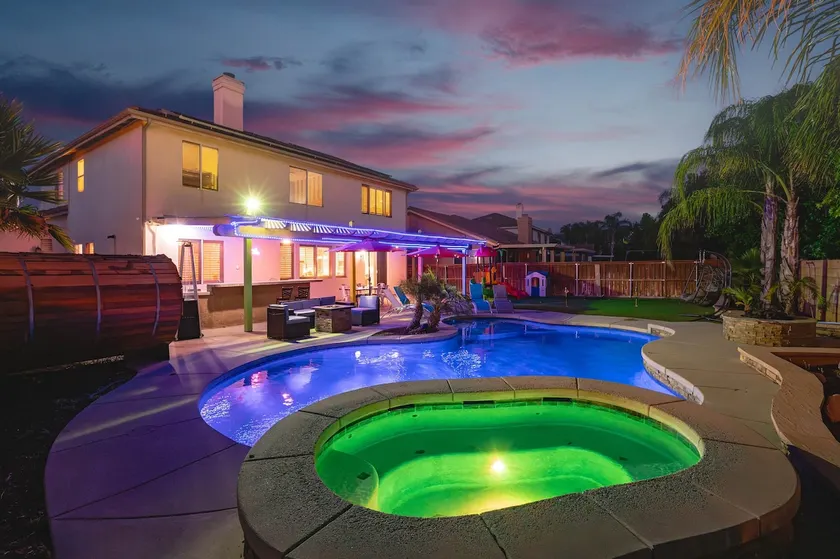 6BR｜Pool&SPA｜Mini Golf｜Sauna｜10 Min to Winery - Image 1
