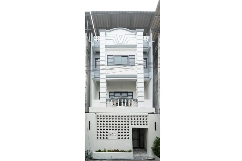 Patong House walk to Beach /night life +beach - Image 1