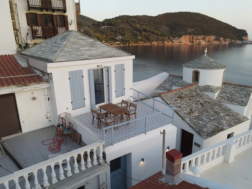 Casa Bianca - Image 1