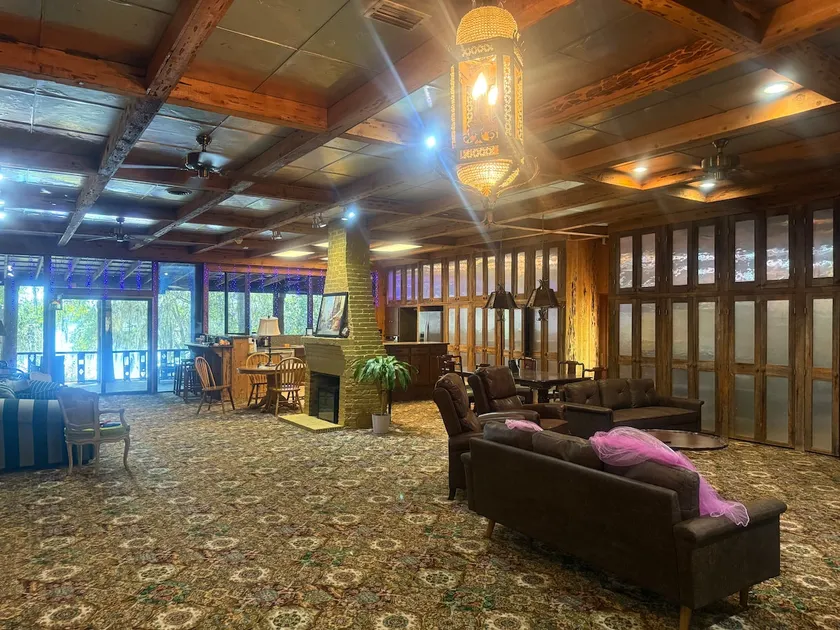 Former Governor’s Residence - Crystal Lake House - Image 1