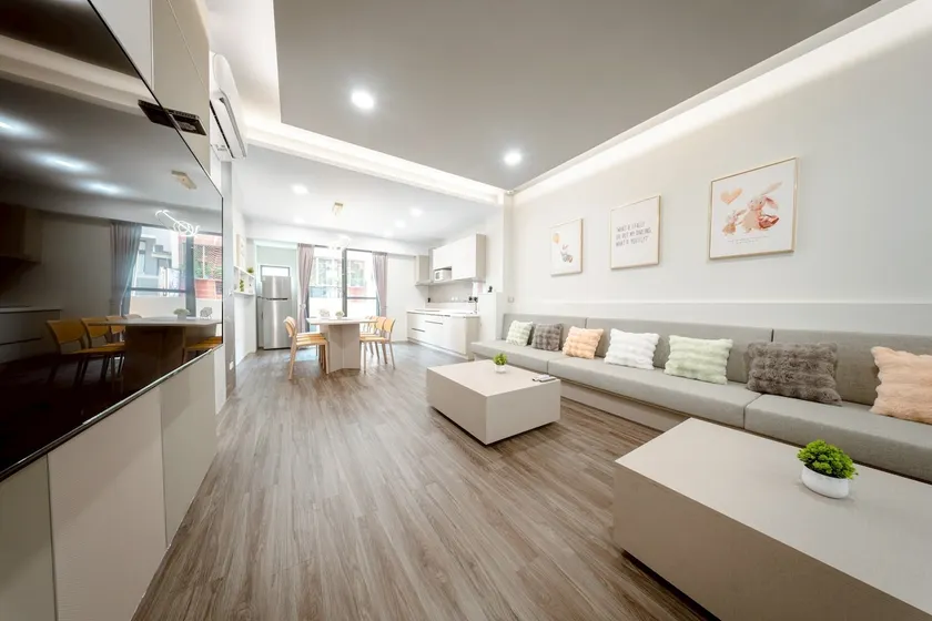 Fengjia Business District, Private Building/16-25 People/Fengjia Night Market 5 Minutes/Elevator/Kitchen/Double Living Room/Board Games/Mahjong - Image 1