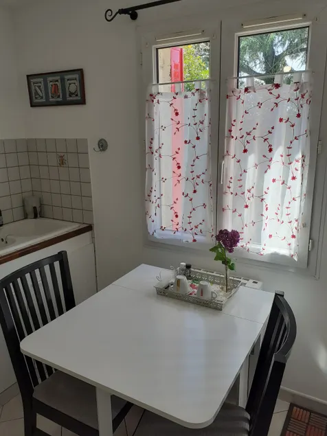 studio with garden access - Image 1