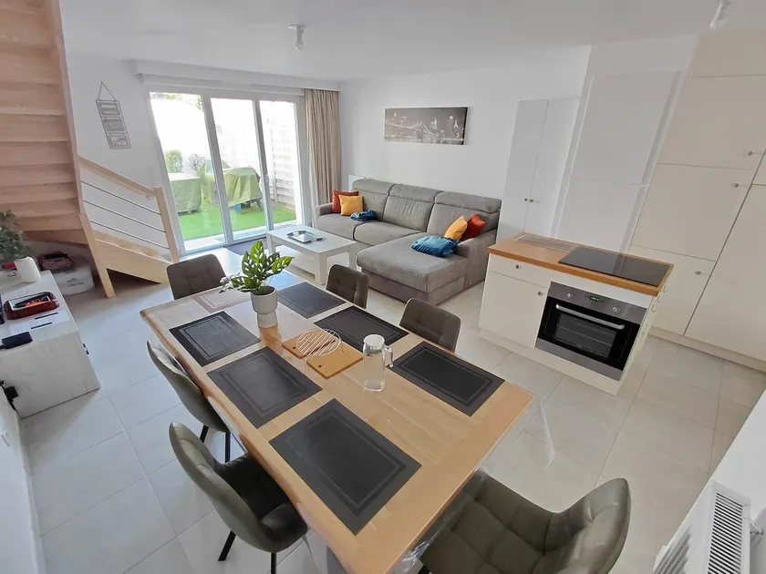 House with private garden, 1 km from Bonne Source beach - Image 1
