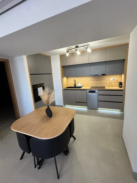 Eden - Luxury standard, downtown comfort - Image 1