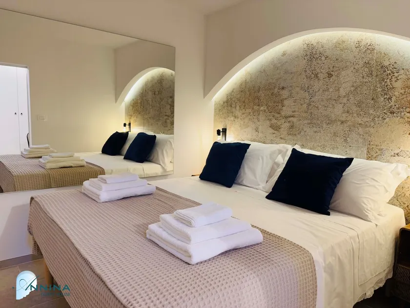 Annina guest house soggiorno vista mare - Image 1