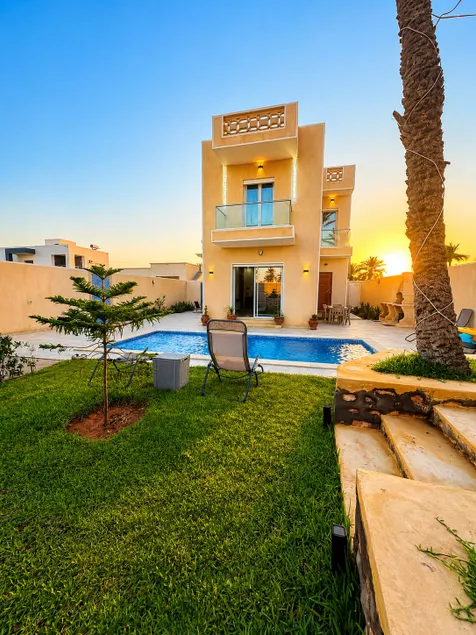 Beautiful villa with private pool in Djerba - Image 1