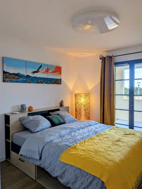 Marina and Maquis, 3 room rental, brand new - Image 1