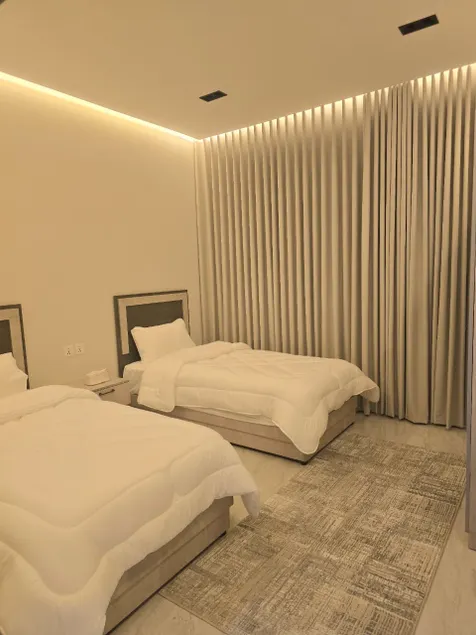 2 bedrooms with 4 beds - Image 1