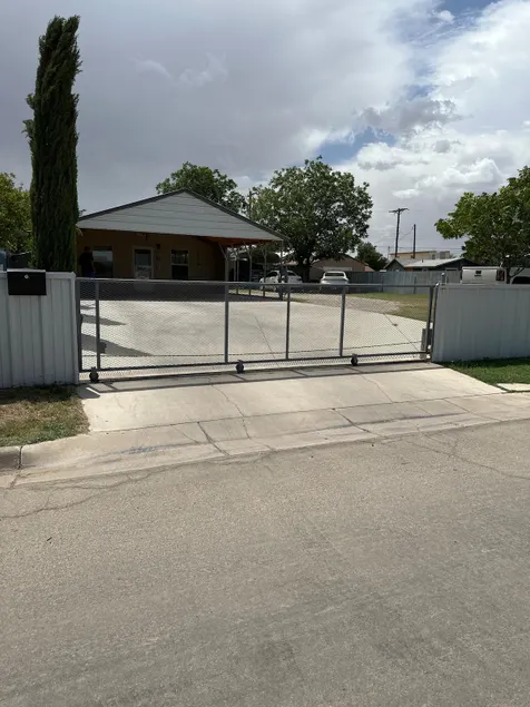 Home Away From Home w/ EV Charger - Image 1