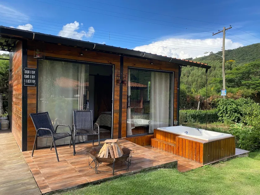 Viana Cabin - Image 1
