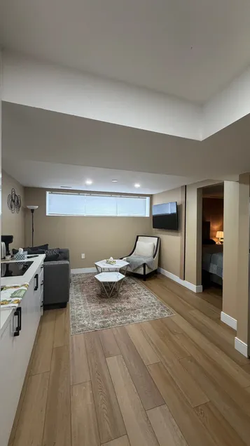 New luxurious basement! - Image 1