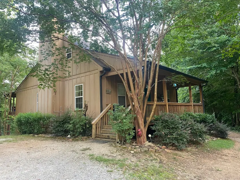 Hidey Hideaway - Image 1