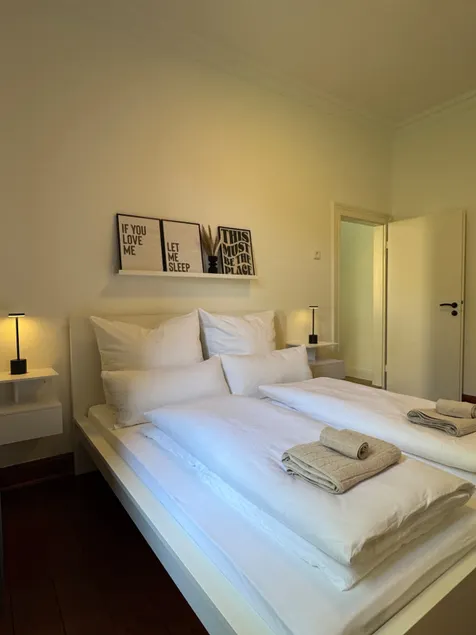 Central & stylish apartment - Image 1