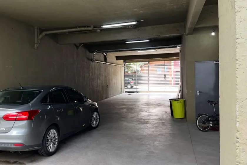 Apartment - Pool - Parking - Image 1