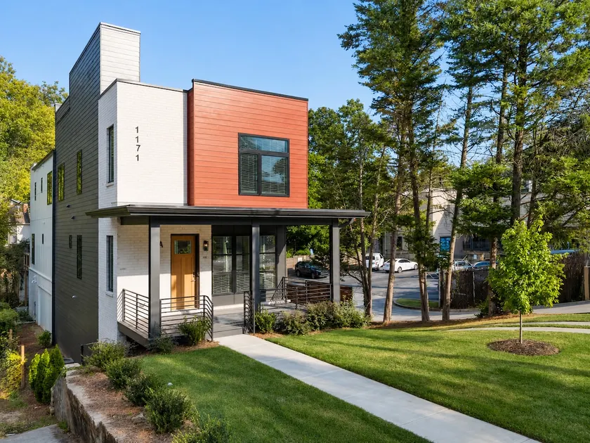 NEW Listing Luxury 4BR West Midtown + Rooftop - Image 1