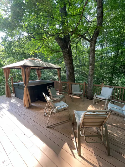 Hocking cottage in the woods - Image 1