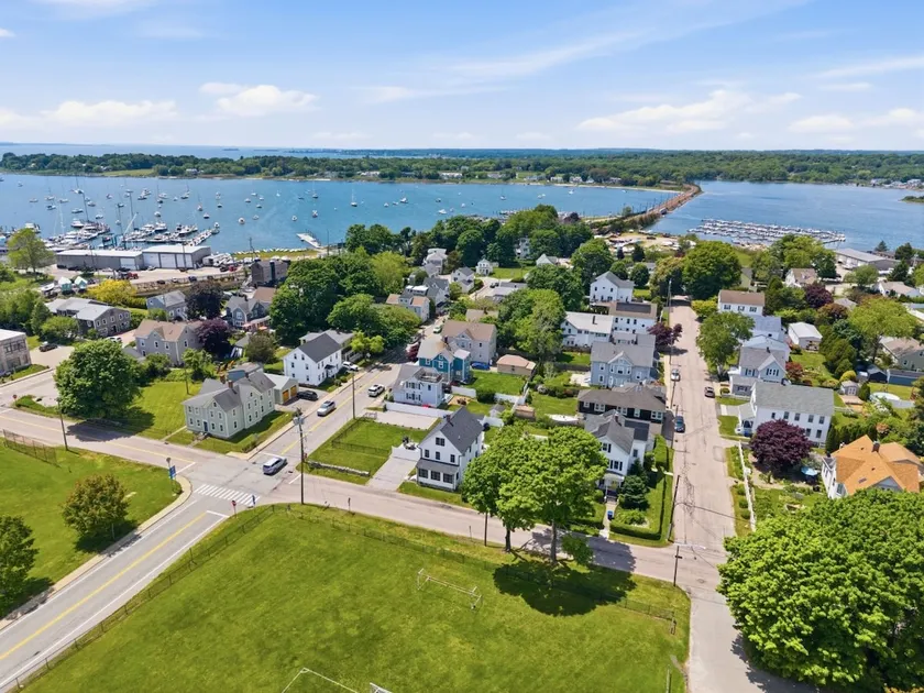 Historic 5BR, Dual Kitchens, Walk to Beach - Image 1