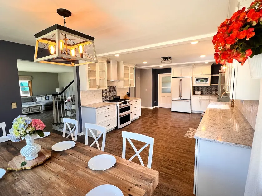 Spacious Oasis near quiet beach! - Image 1