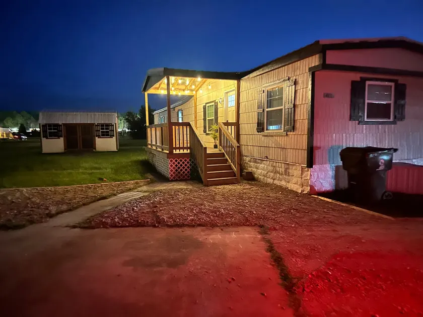 The Mobile Cottage - Image 1