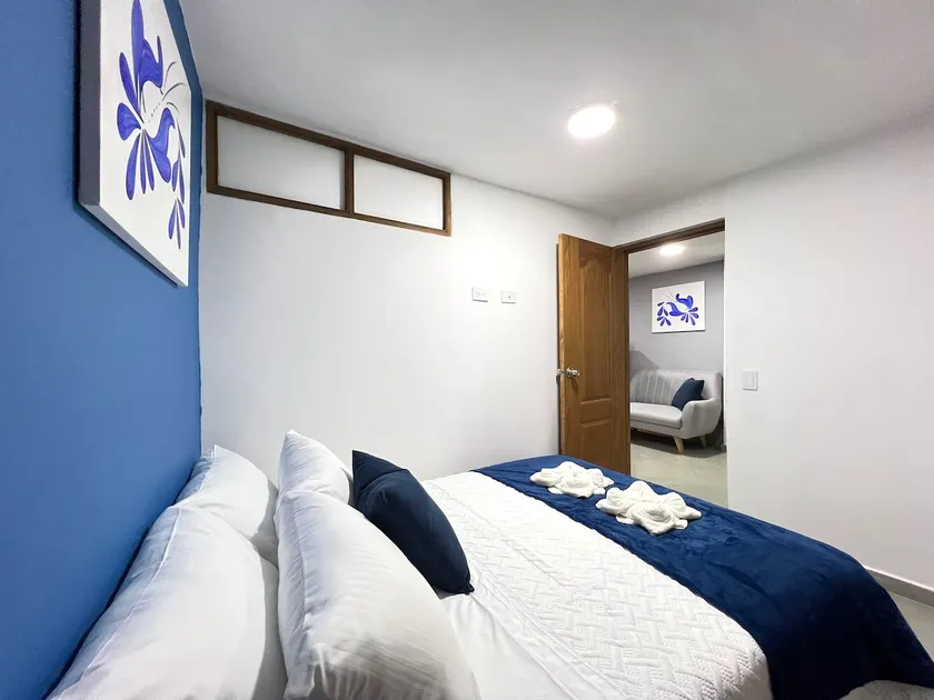 Florelba Apartment • two blocks from the park - Image 1